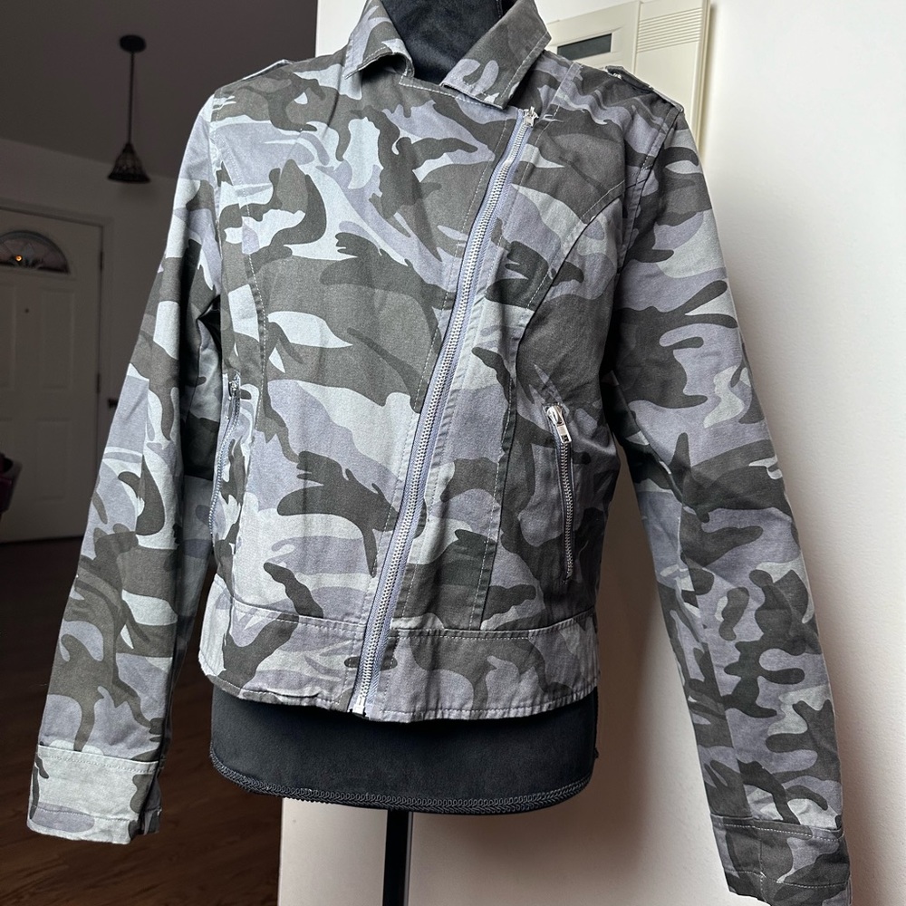 Camouflage, zip jacket